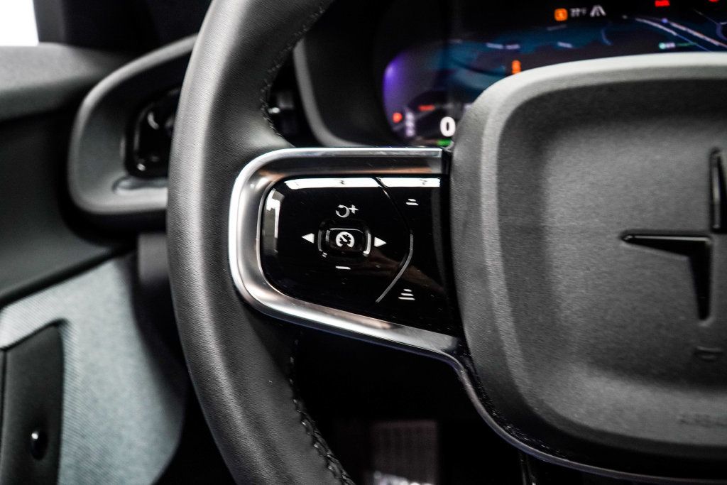 Polestar 2 photo 31