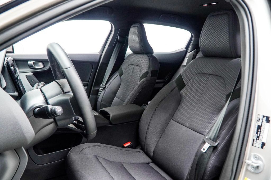 Polestar 2 photo 36