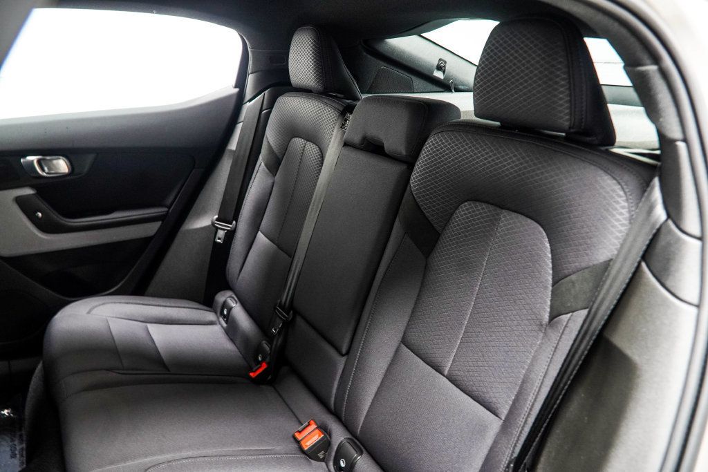 Polestar 2 photo 41