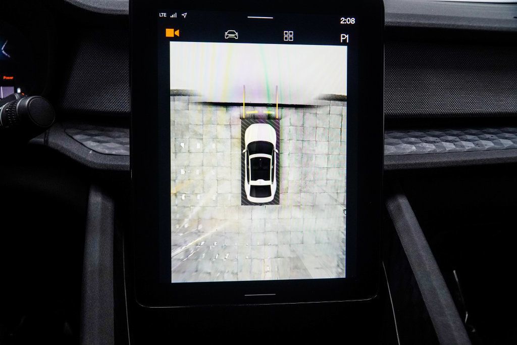 Polestar 2 photo 29