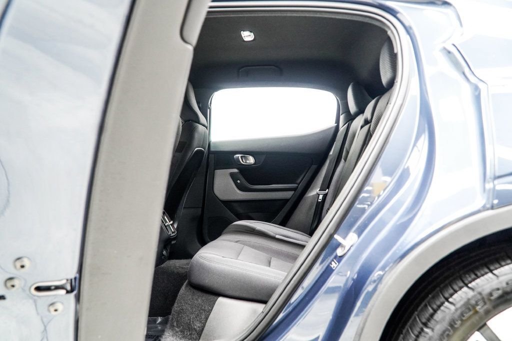 Polestar 2 photo 37