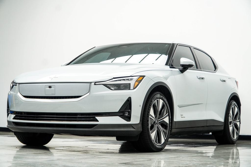 Polestar 2 photo 10