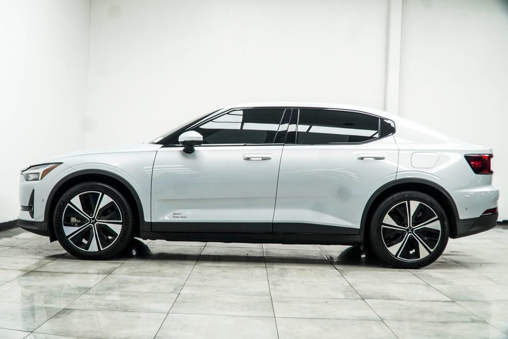 Polestar 2 photo 11