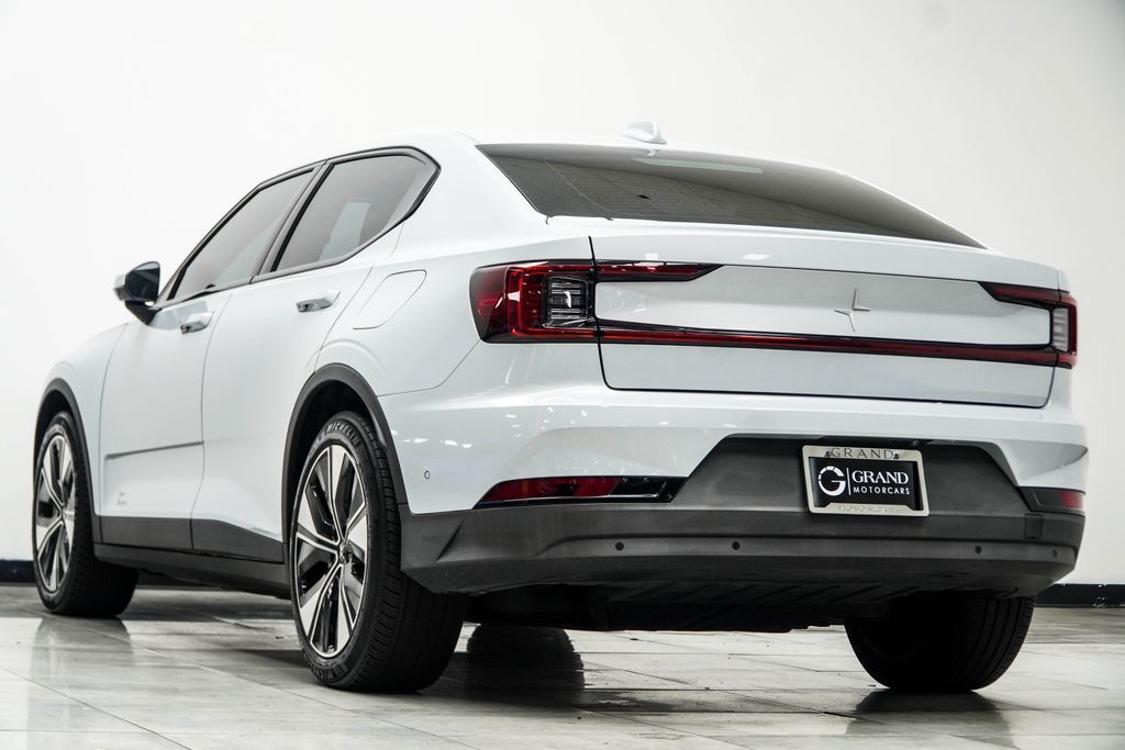Polestar 2 photo 12