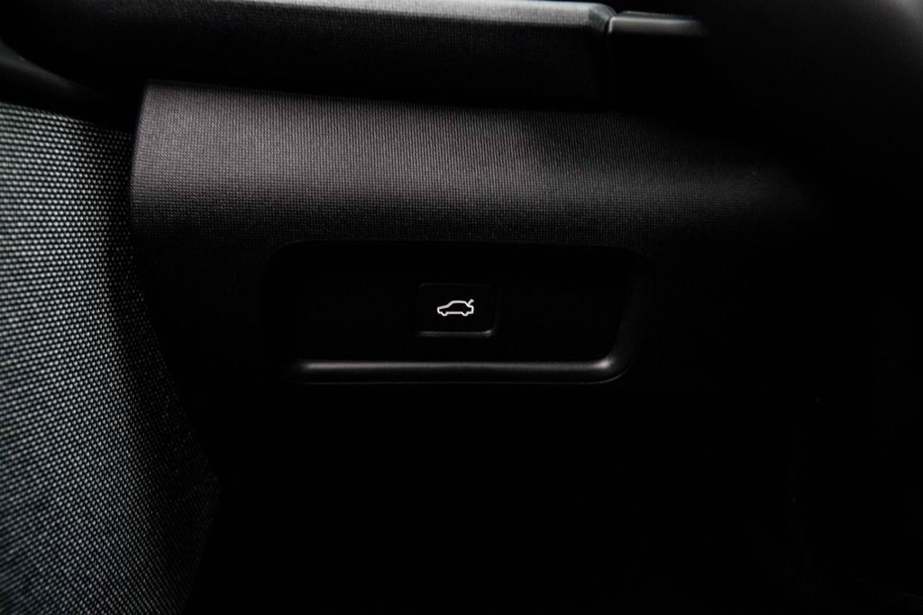 Polestar 2 photo 30