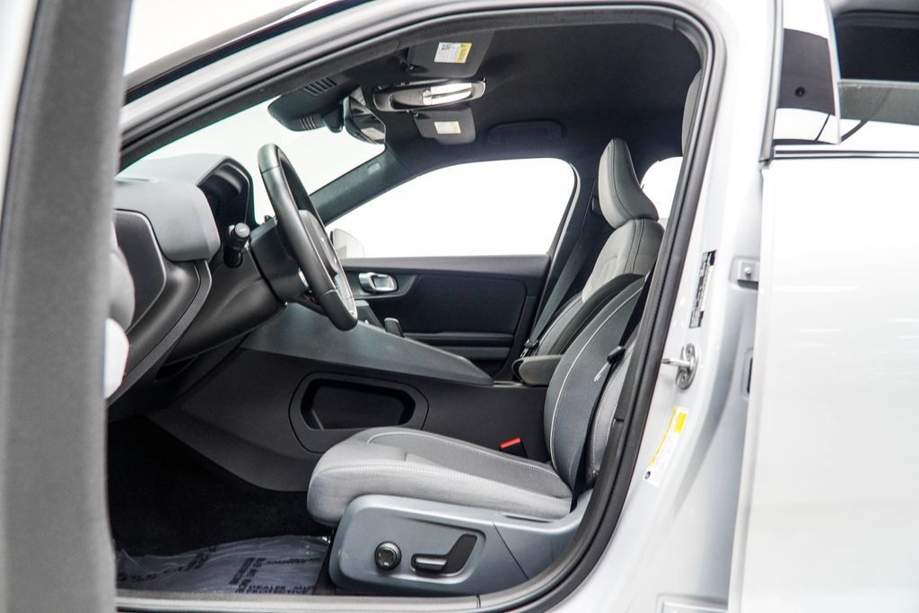 Polestar 2 photo 36