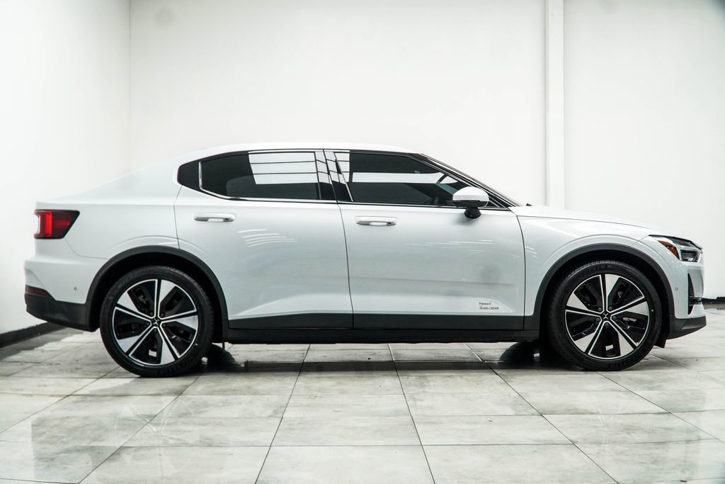 Polestar 2 photo 8