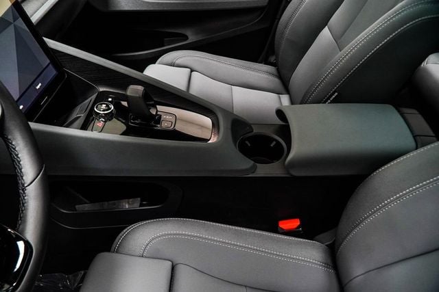 2024 Polestar 2 Long Range Dual Motor Plus - 23070110 - 19