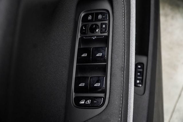 2024 Polestar 2 Long Range Dual Motor Plus - 23070110 - 31