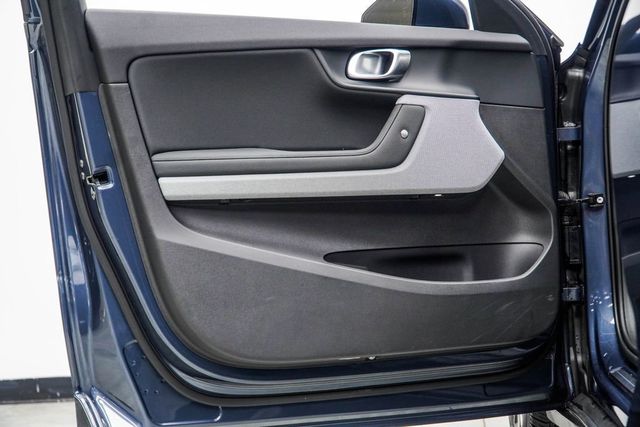 2024 Polestar 2 Long Range Dual Motor Plus - 23073011 - 32