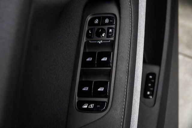 2024 Polestar 2 Long Range Dual Motor Plus - 23073011 - 34