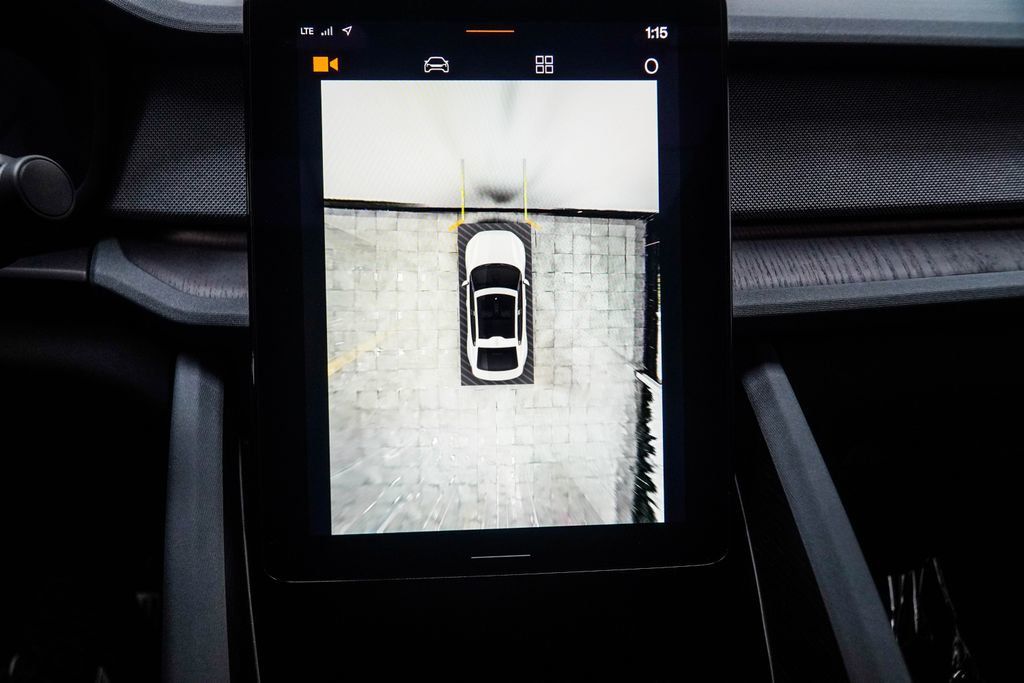Polestar 2 photo 28