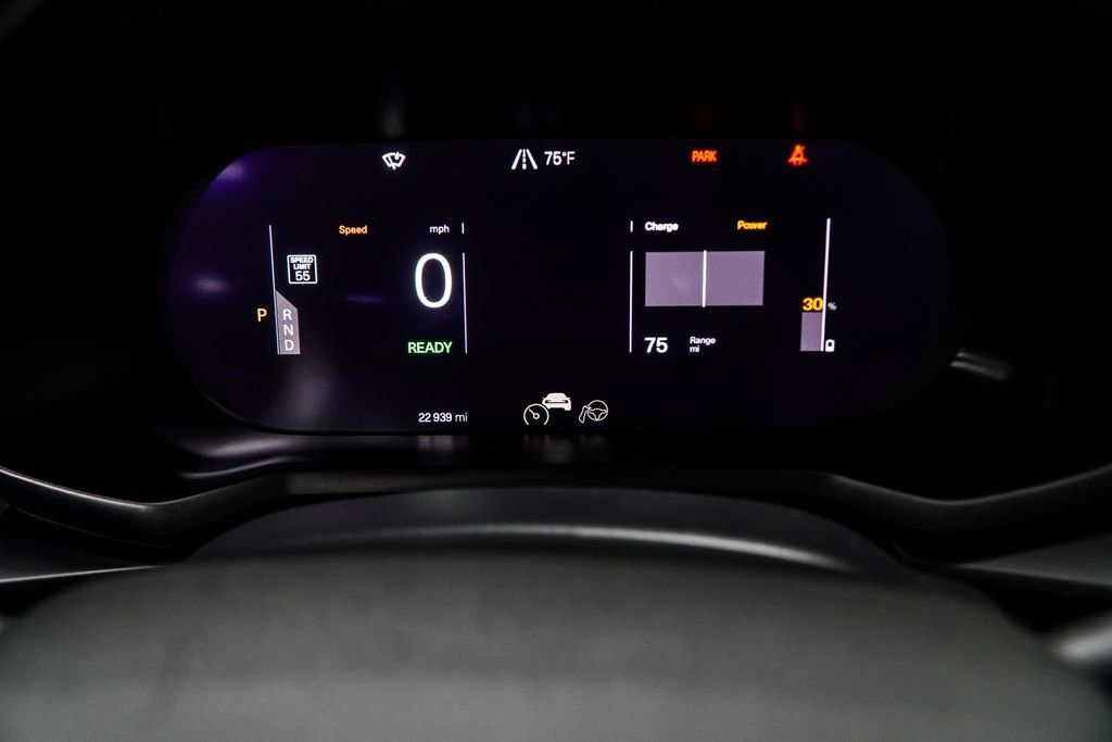 Polestar 2 photo 32