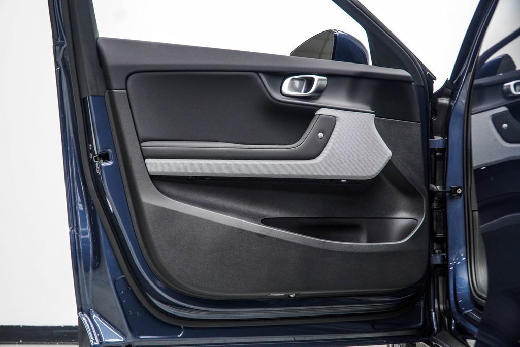 Polestar 2 photo 33