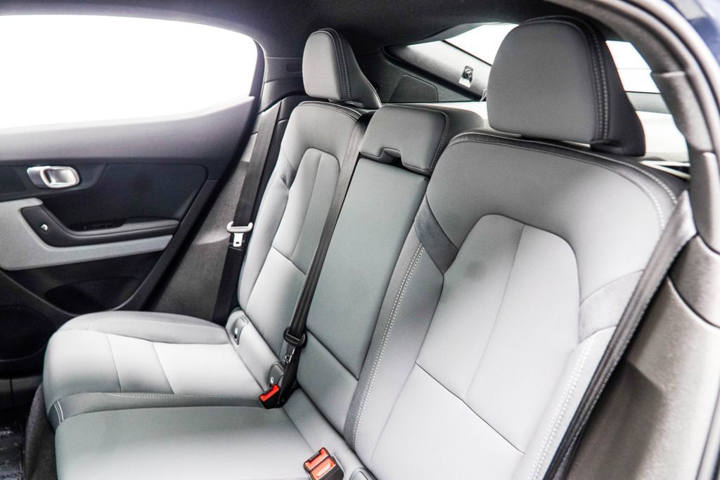 Polestar 2 photo 39