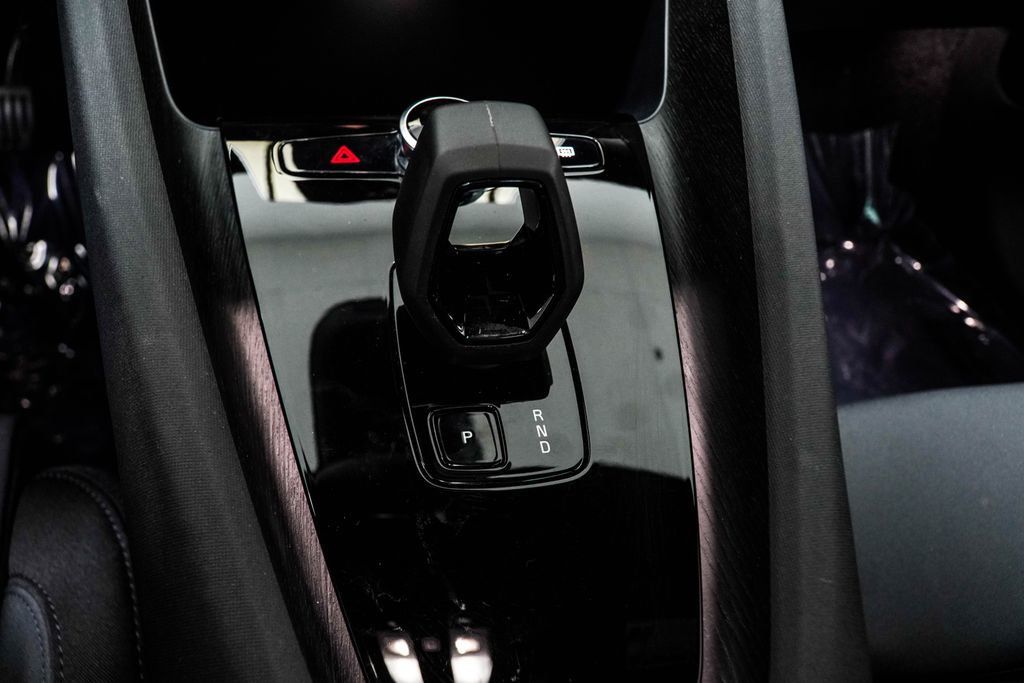 Polestar 2 photo 22