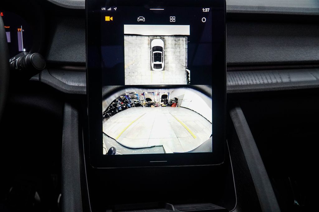 Polestar 2 photo 26
