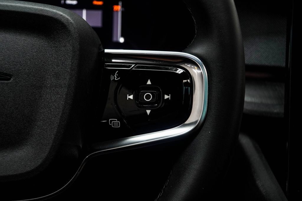 Polestar 2 photo 29