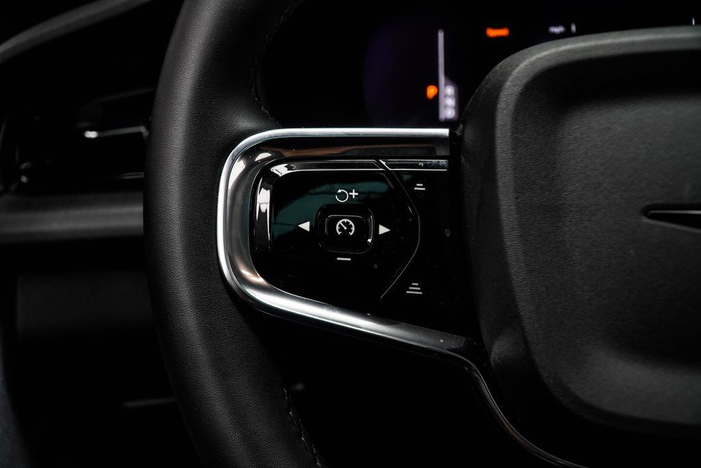 Polestar 2 photo 30