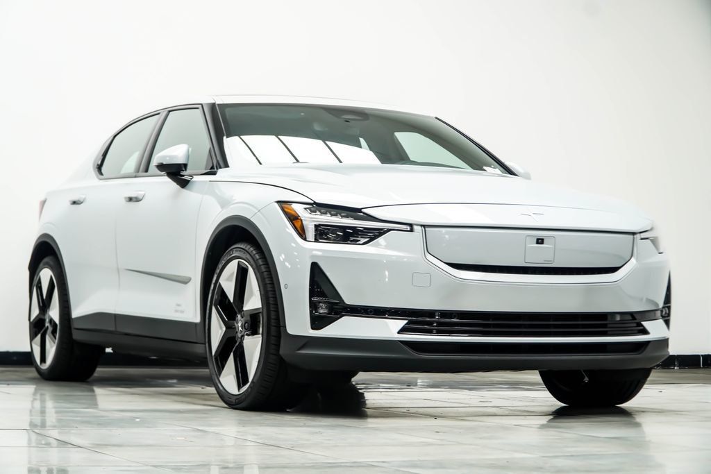 Polestar 2 photo 4