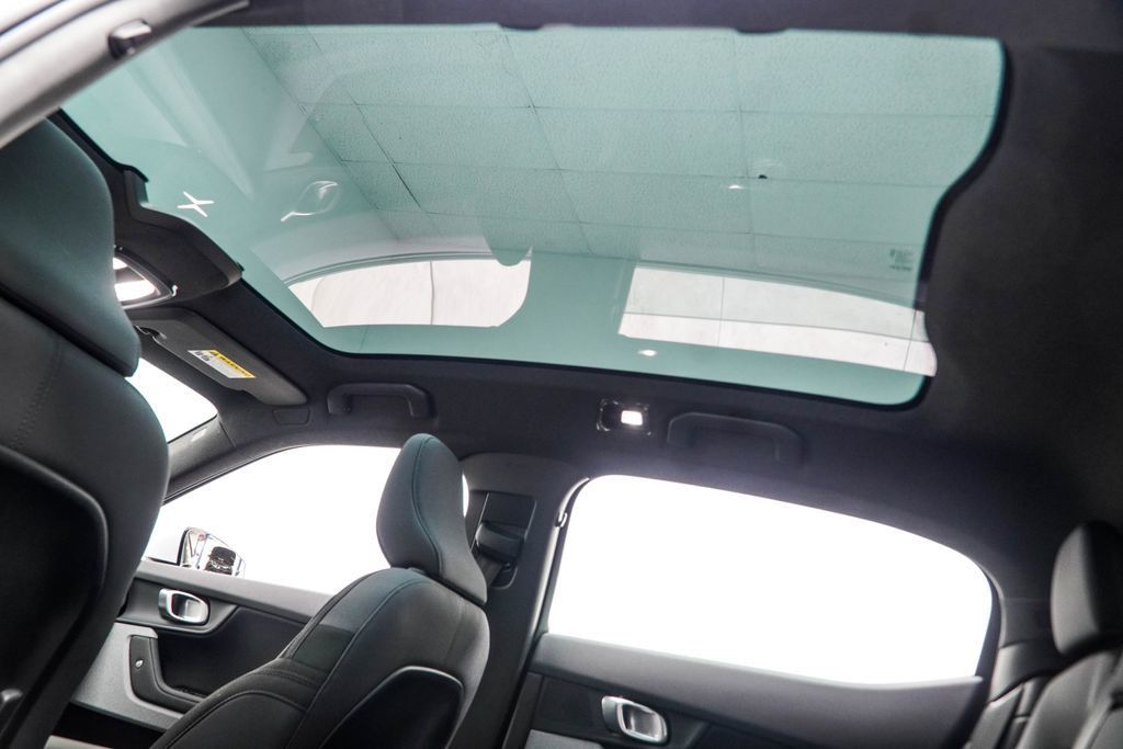 Polestar 2 photo 40