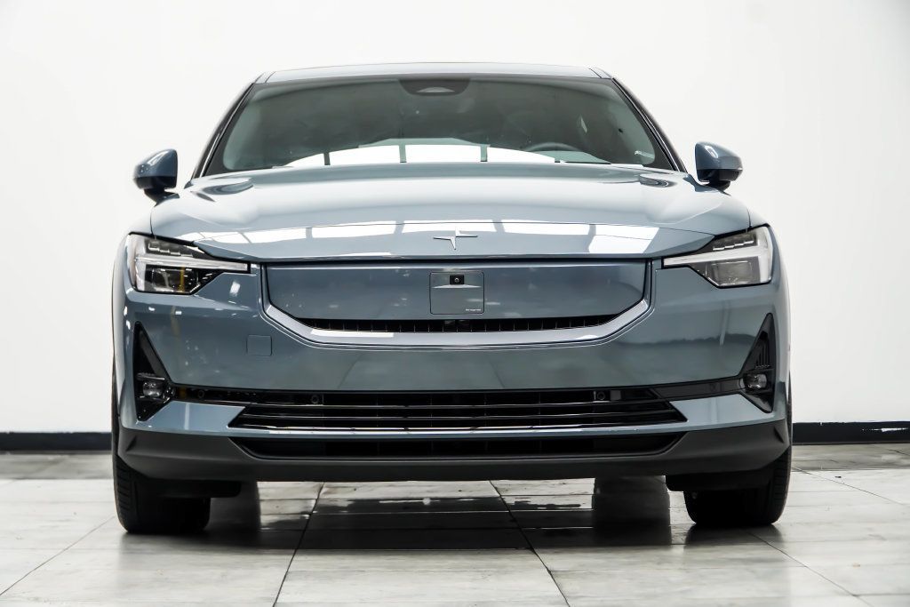 Polestar 2 photo 9