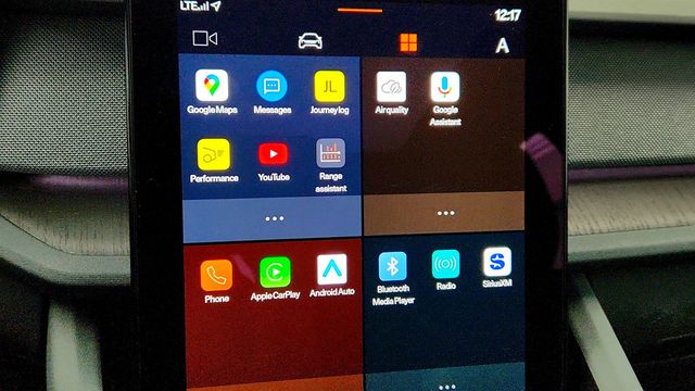 2024 Polestar 2 Long Range Dual Motor with 19-Inch Wheels (276-mile range) - 22971768 - 15