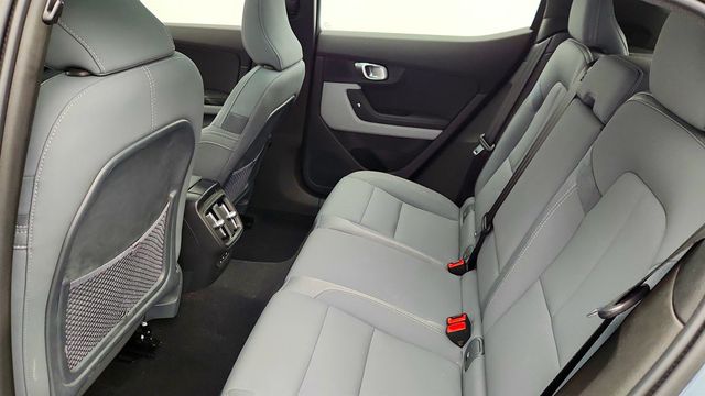 2024 Polestar 2 Long Range Dual Motor with 19-Inch Wheels (276-mile range) - 22971768 - 18