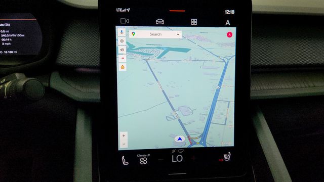 2024 Polestar 2 Long Range Dual Motor with 19'' Wheels (276-mile range) - 22971768 - 16