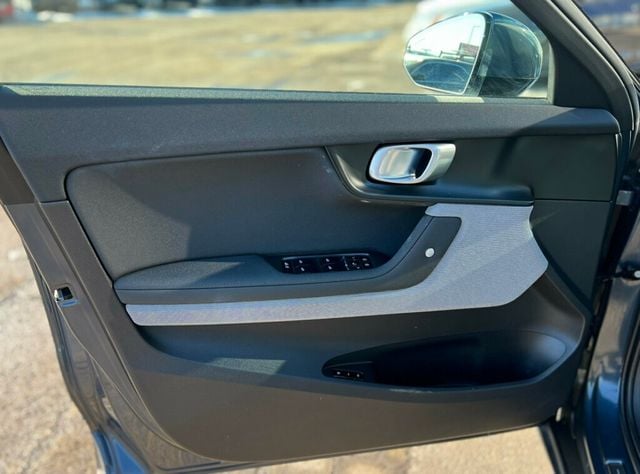 2024 Polestar 2 Long Range Single Motor Plus - 22980565 - 10