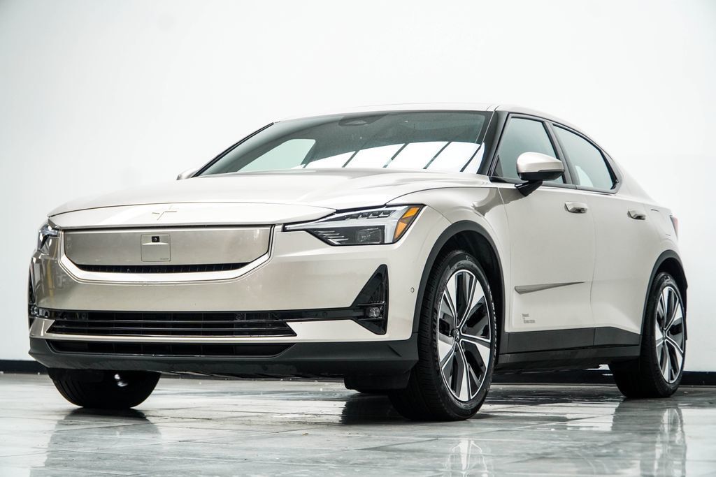 Polestar 2 photo 10