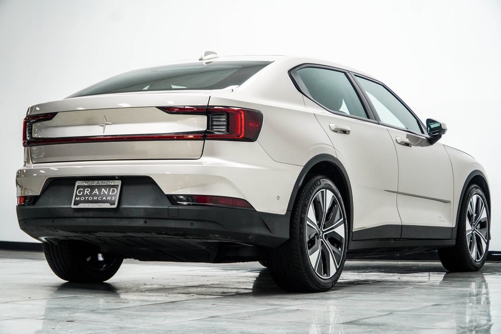 Polestar 2 photo 14