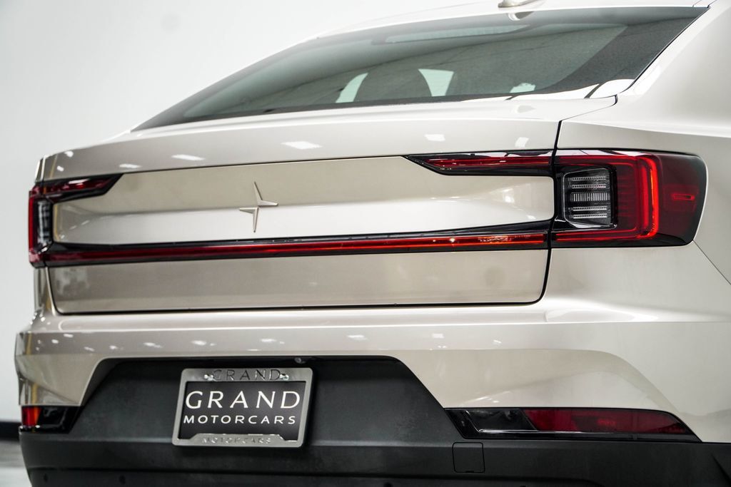 Polestar 2 photo 15
