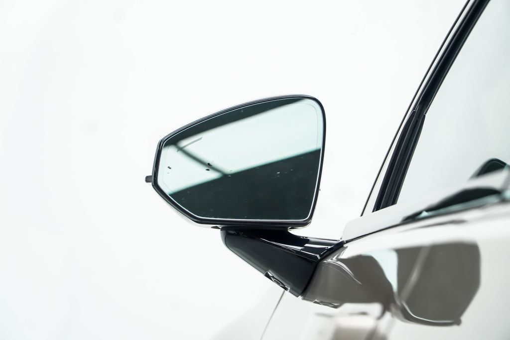 Polestar 2 photo 16