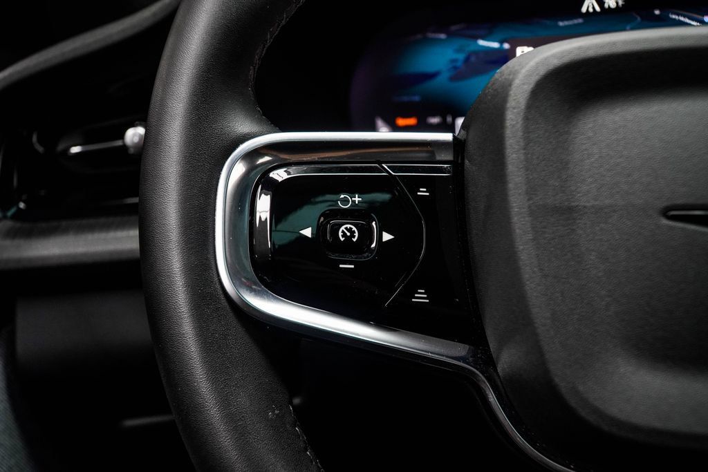Polestar 2 photo 29