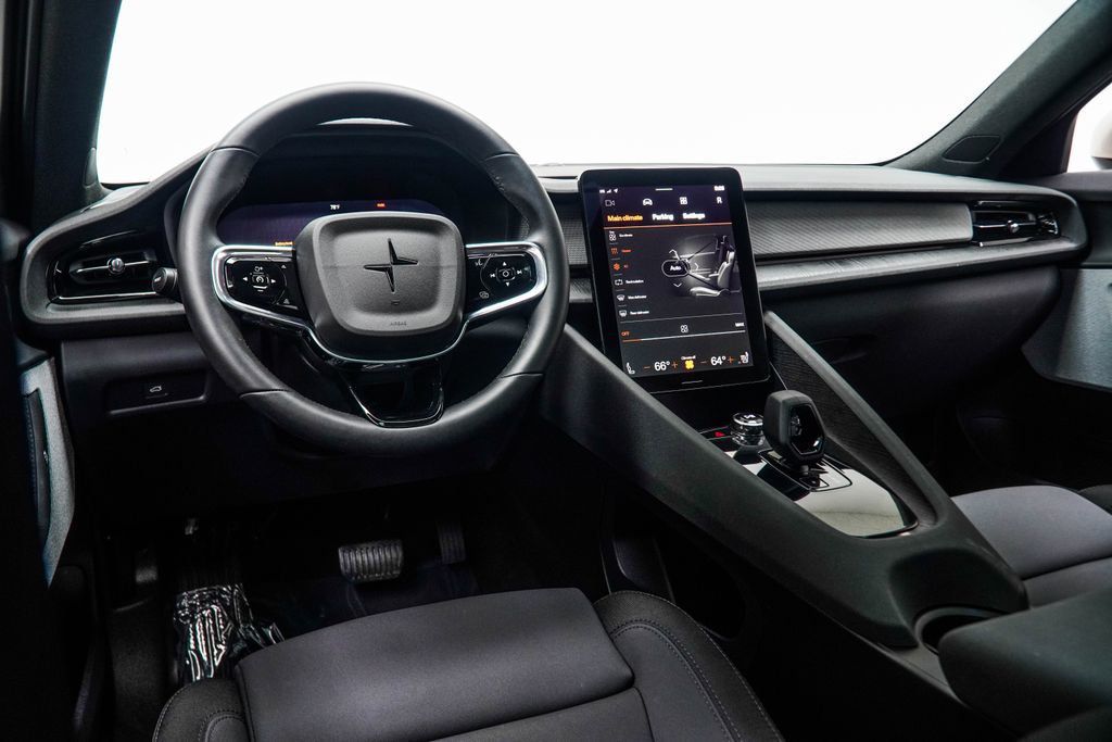 Polestar 2 photo 4