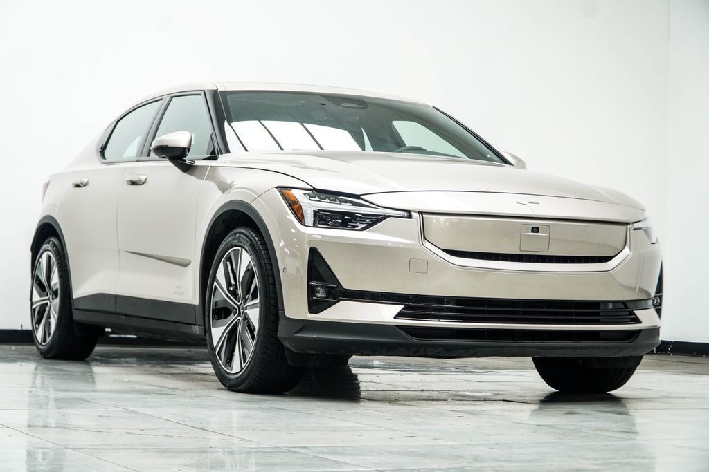 Polestar 2 photo 9
