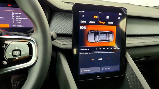 2024 Polestar 2 Long Range Single Motor with 19'' Wheels (320-mile range) - 22972448 - 17