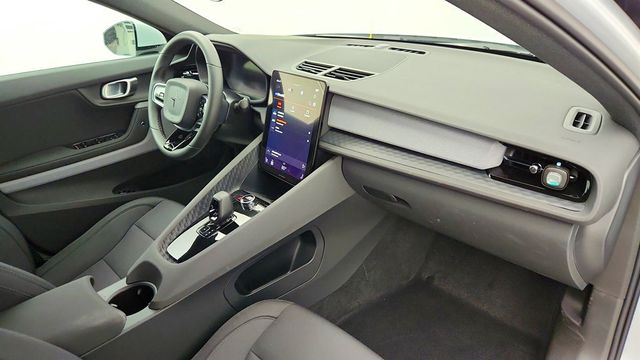 2024 Polestar 2 Long Range Single Motor with 19'' Wheels (320-mile range) - 22972448 - 25