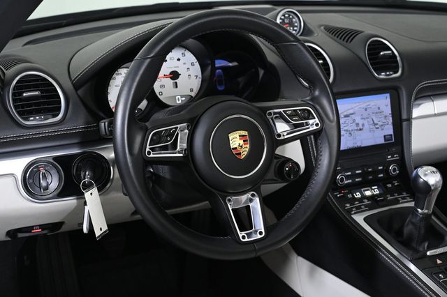 2024 Porsche 718 Boxster  - 22955415 - 12