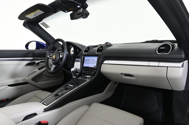 2024 Porsche 718 Boxster  - 22955415 - 17