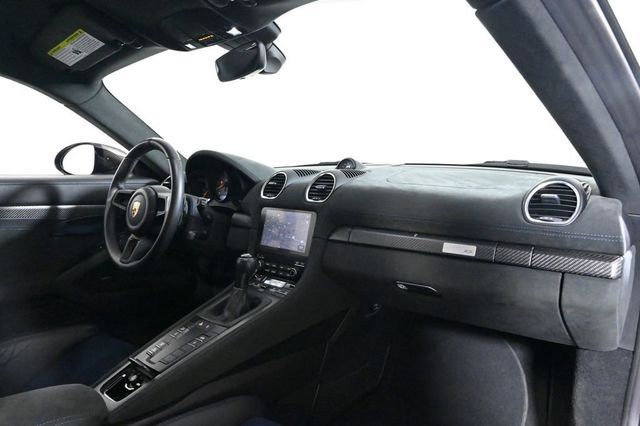 2024 Porsche 718 Cayman GT4 RS - 23011098 - 16