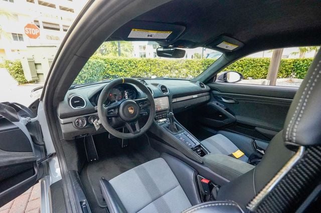 2024 Porsche 718 Cayman GT4 RS Coupe - 22949520 - 2
