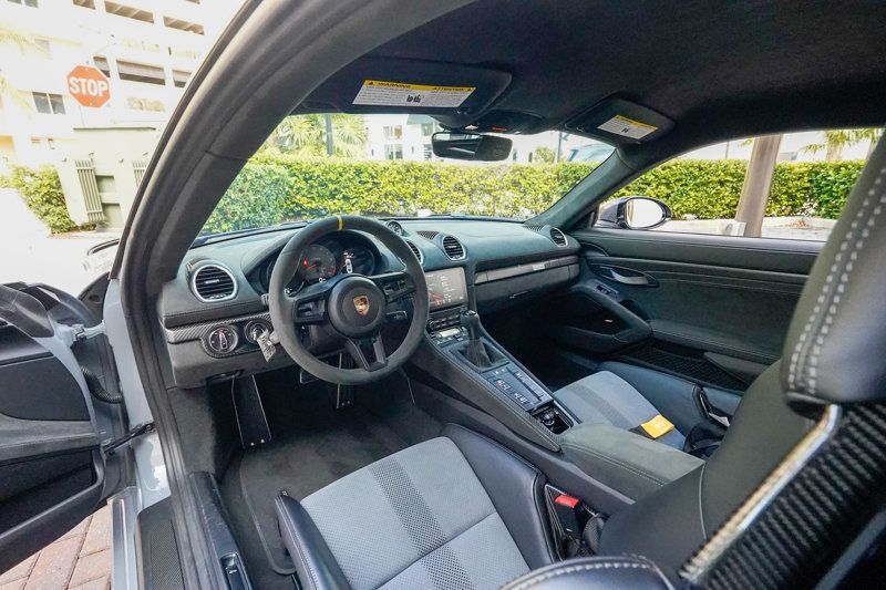 2024 Porsche 718 Cayman GT4 RS Coupe - 22949520 - 2