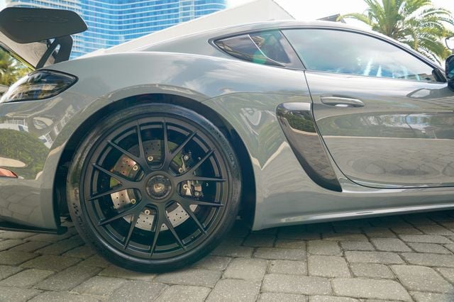 2024 Porsche 718 Cayman GT4 RS Coupe - 22949520 - 29