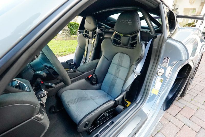 2024 Porsche 718 Cayman GT4 RS Coupe - 22949520 - 61