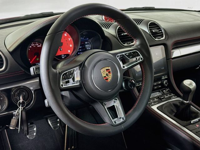 2024 Porsche 718 Cayman GTS - 23083525 - 11