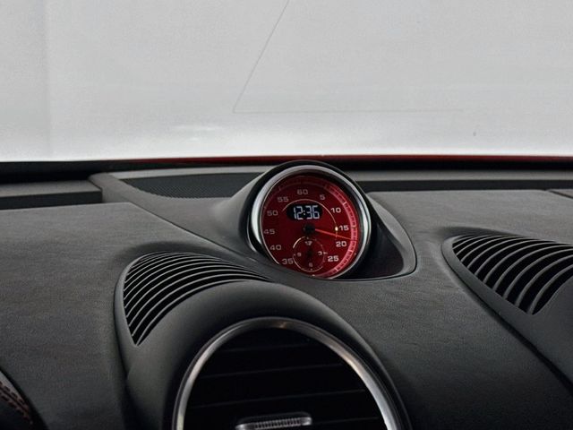 2024 Porsche 718 Cayman GTS - 23083525 - 21