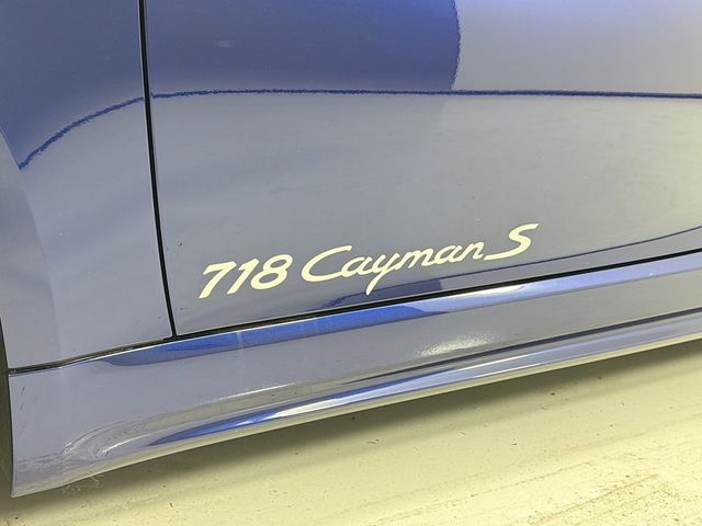 2024 Porsche 718 Cayman S Coupe - 23049024 - 11