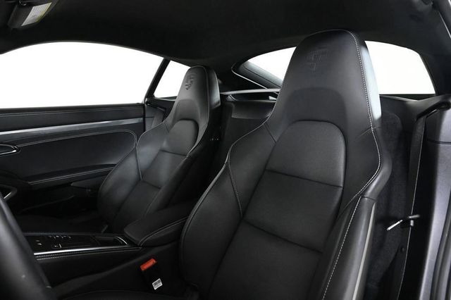 2024 Porsche 718 Cayman Style Edition Coupe - 22915839 - 4